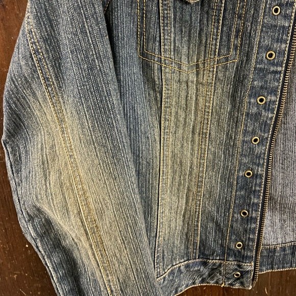 SO Jean jacket size small - Picture 3 of 6